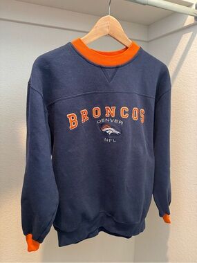 Vintage NFL Denver Broncos Crewneck